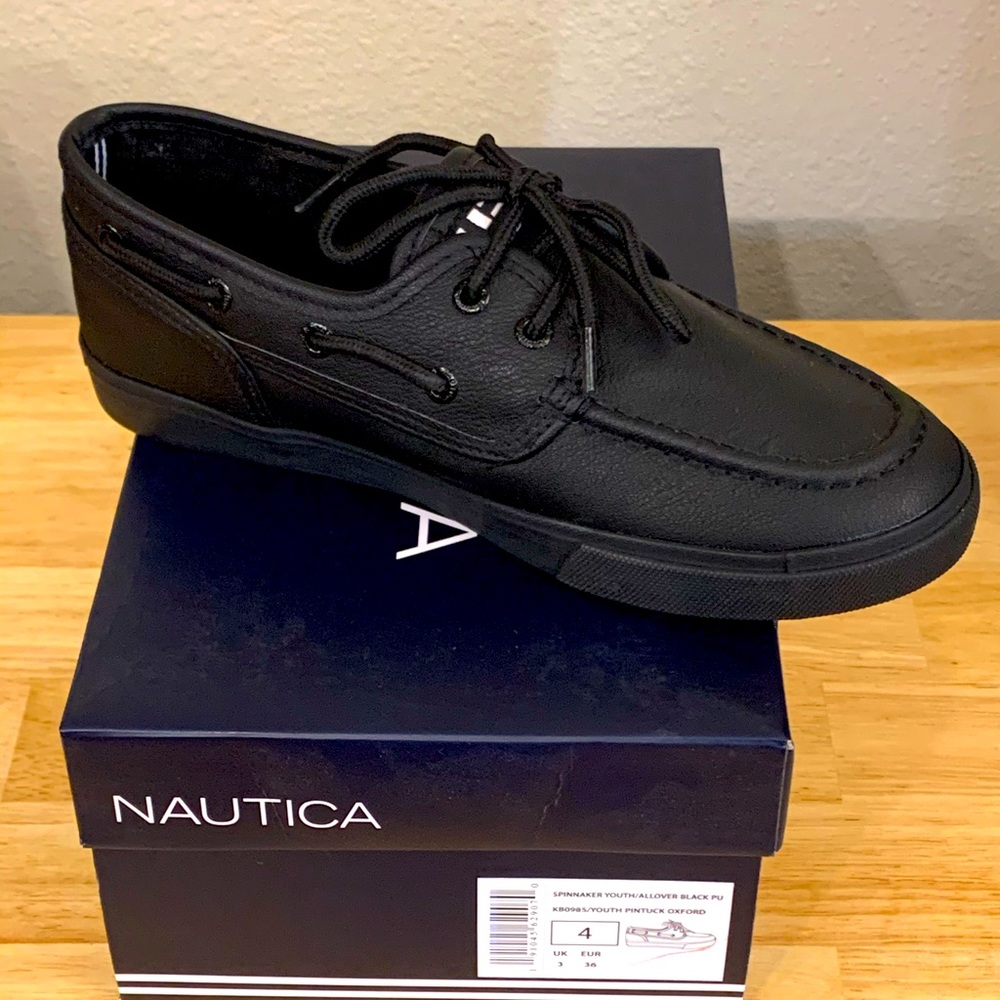 Nautica Boys Size 4 Allover Black Oxford